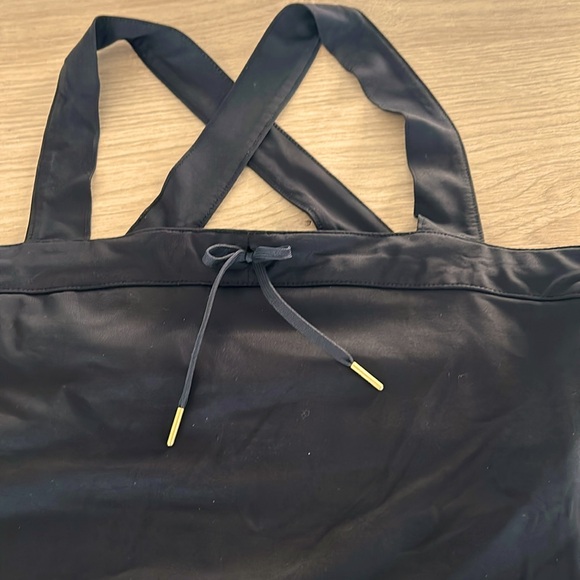 Adidas sport top built in bra - Picture 2 of 7